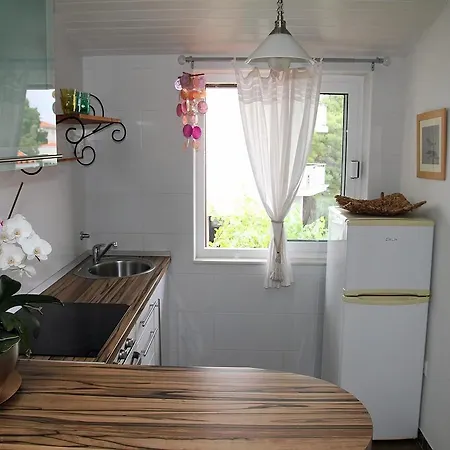 Iris * מאקרסקה